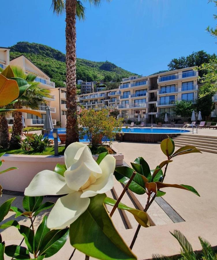 בודווה Blue Horizon Apartment Resort מראה חיצוני תמונה