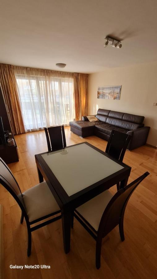 בודווה Blue Horizon Apartment Resort מראה חיצוני תמונה