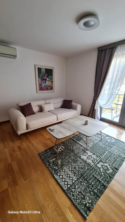 בודווה Blue Horizon Apartment Resort מראה חיצוני תמונה