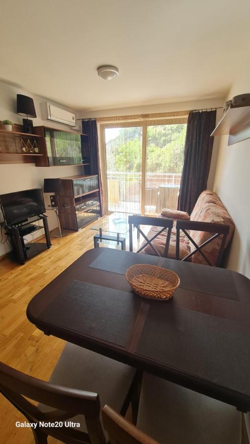 בודווה Blue Horizon Apartment Resort מראה חיצוני תמונה